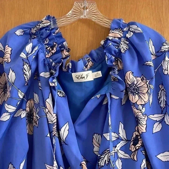 Eliza J Floral Faux Wrap Midi Dress - Picture 5 of 11